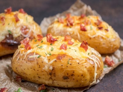 Patatas rellenas de jamón serrano y huevo de codorniz